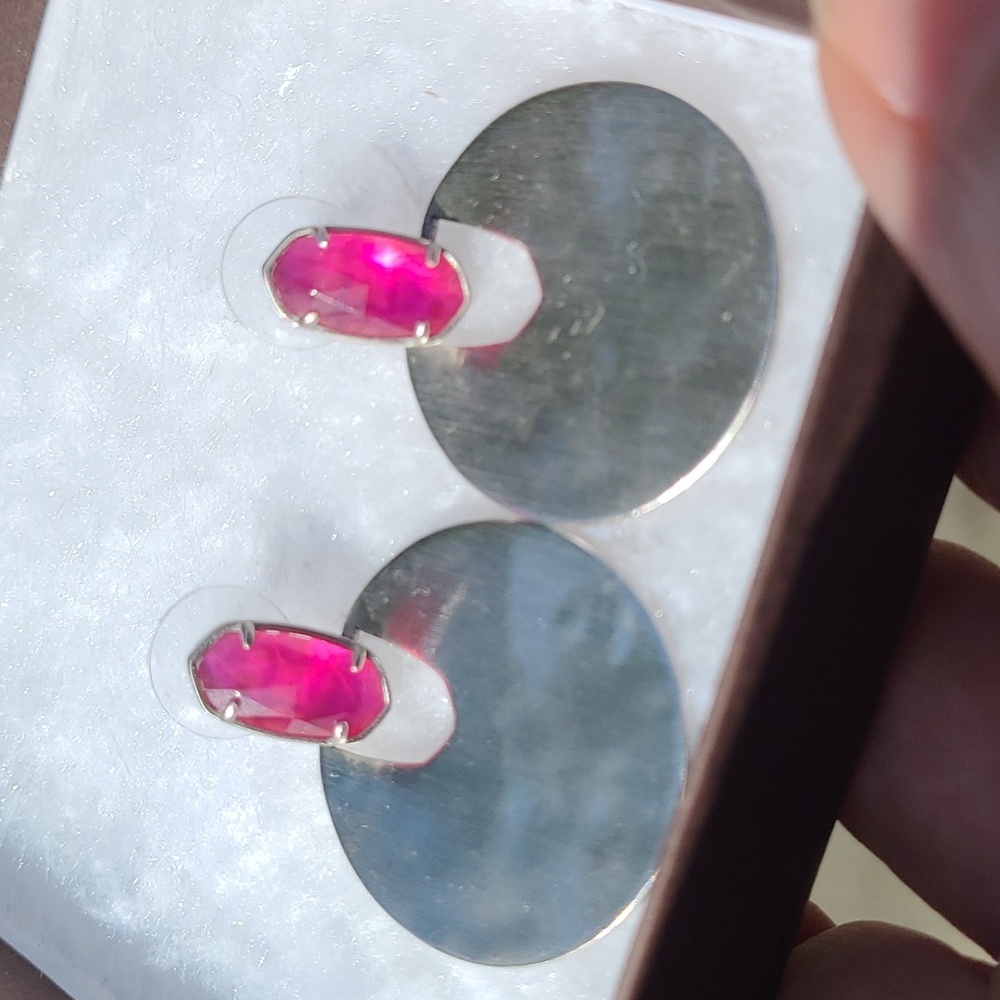 Kendra Scott Deena Drop earrings in bright pink and silver tone Excellent condit